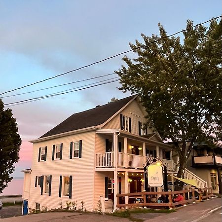 Les Pinsons Des Rives Bed & Breakfast La Malbaie Ngoại thất bức ảnh