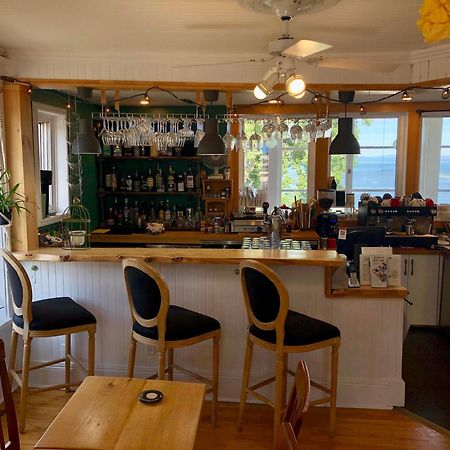Les Pinsons Des Rives Bed & Breakfast La Malbaie Ngoại thất bức ảnh