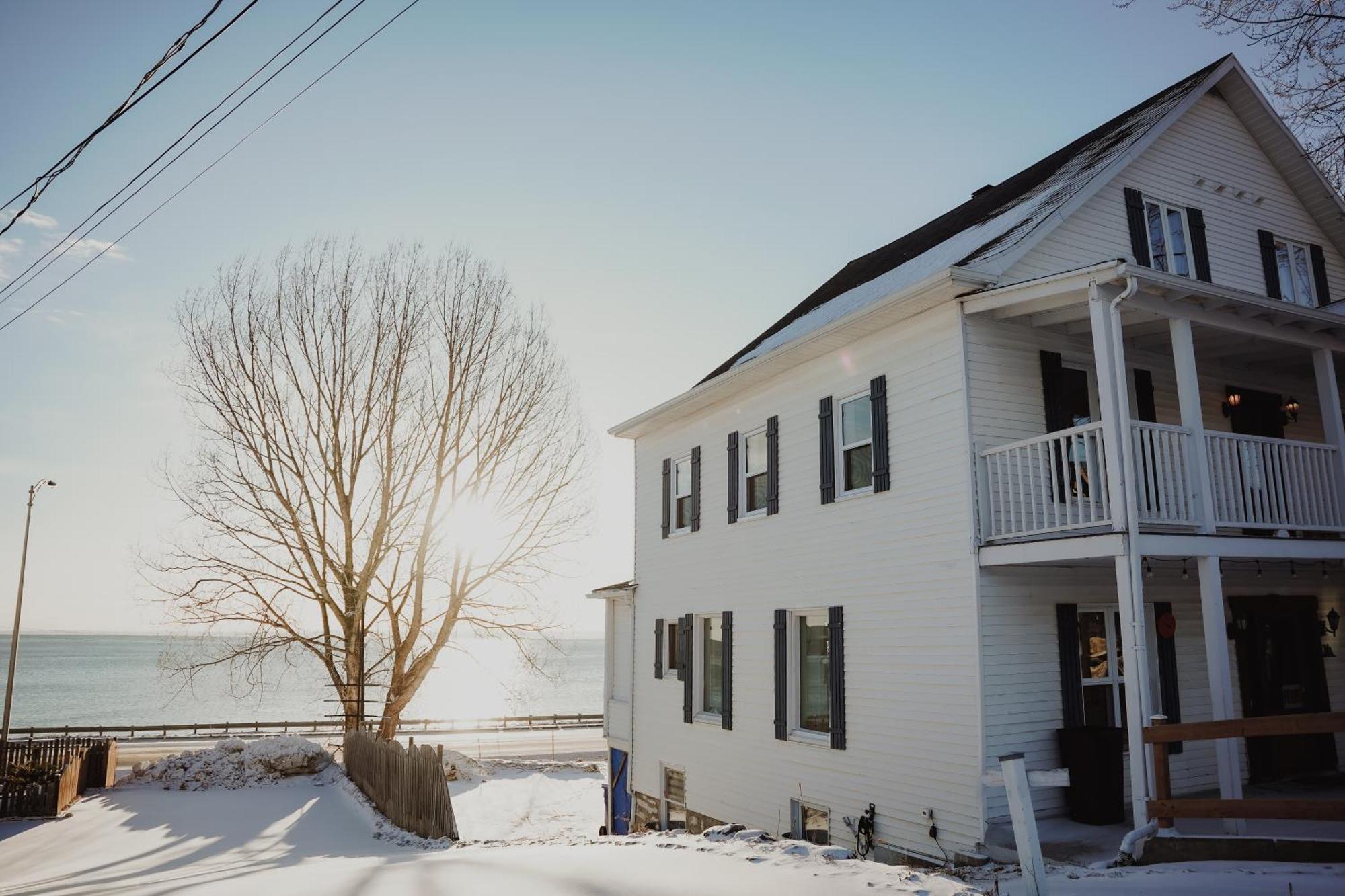 Les Pinsons Des Rives Bed & Breakfast La Malbaie Ngoại thất bức ảnh