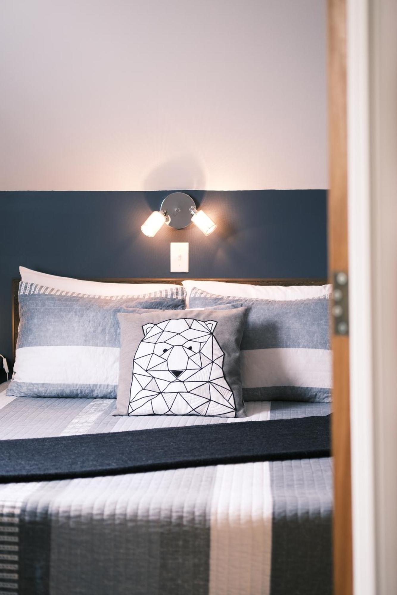 Les Pinsons Des Rives Bed & Breakfast La Malbaie Phòng bức ảnh