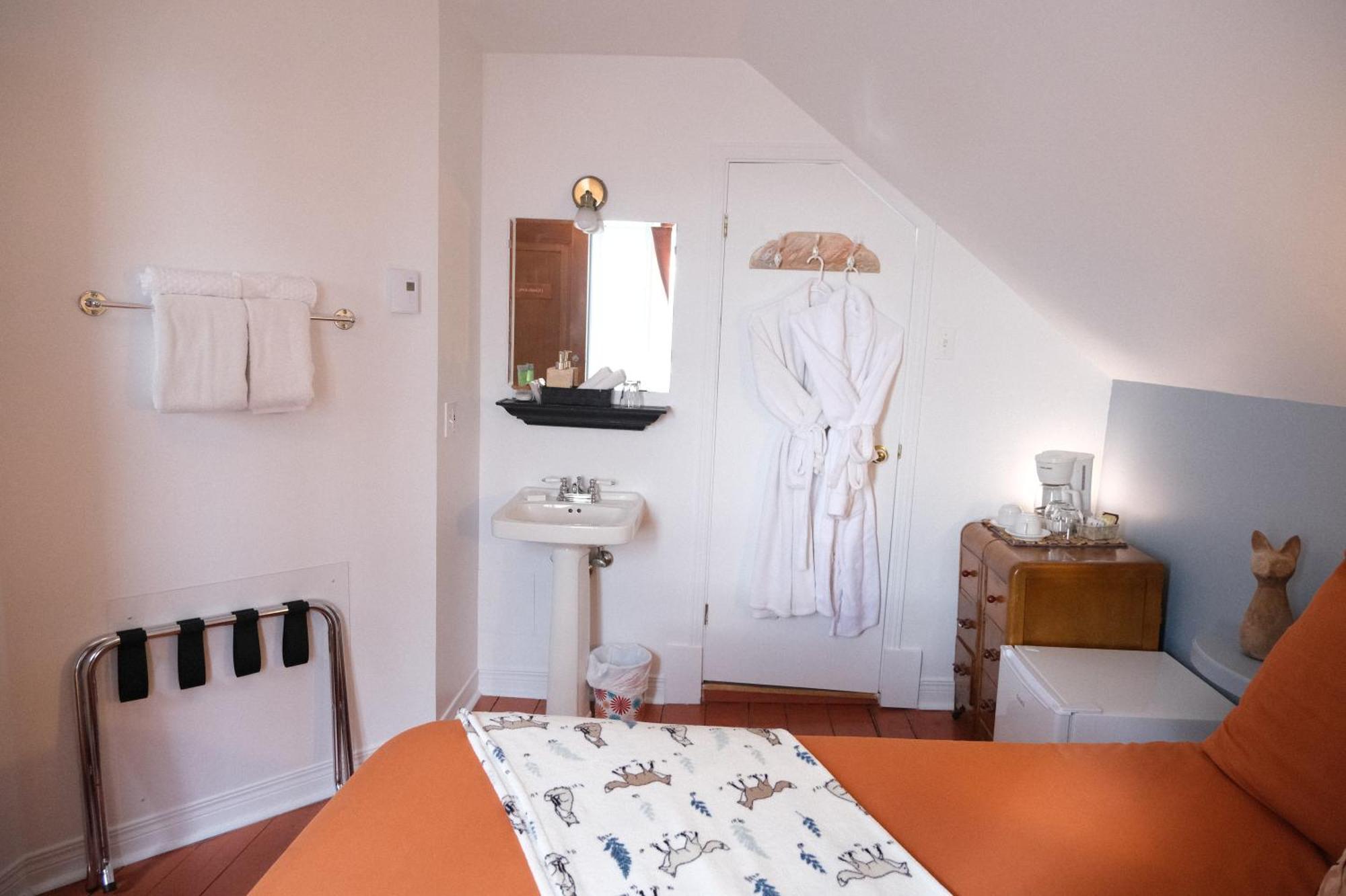 Les Pinsons Des Rives Bed & Breakfast La Malbaie Phòng bức ảnh