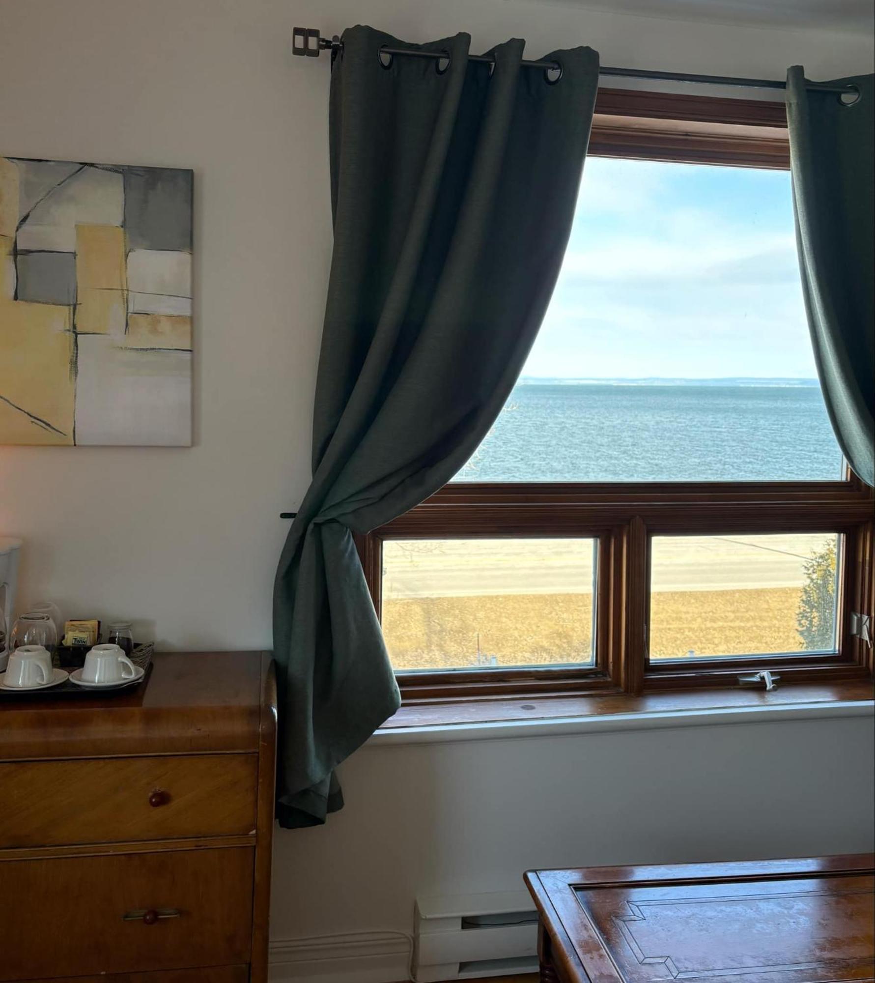 Les Pinsons Des Rives Bed & Breakfast La Malbaie Ngoại thất bức ảnh