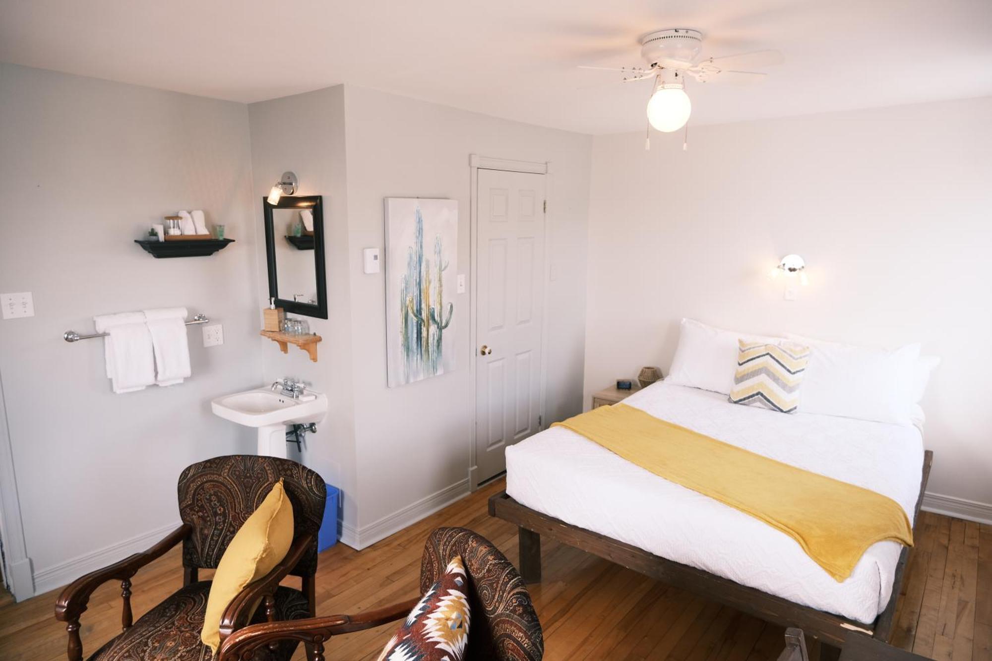 Les Pinsons Des Rives Bed & Breakfast La Malbaie Phòng bức ảnh